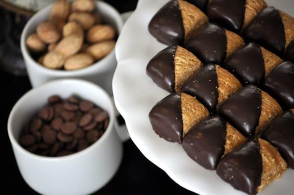 Chocolate Dipped Peanut Bruttles