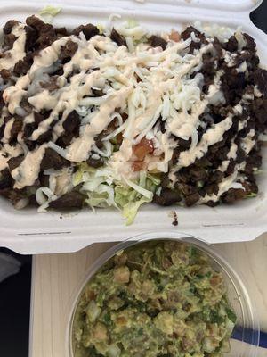 Steak salad and guacamole