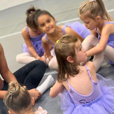 Sparkles Tots starting Ballet class