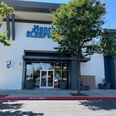 Mancini's Sleepworld Fremont