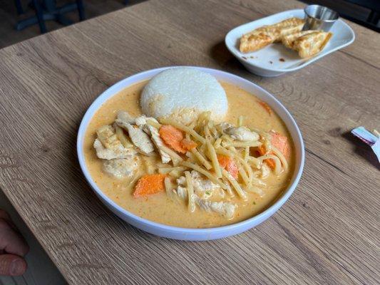 Red curry, no bell pepper