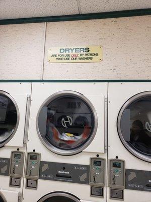 Didnt realize I couldnt dry my clothes in this laundrymat w/o washing my clothes here. Manager not nice. Not coming back.