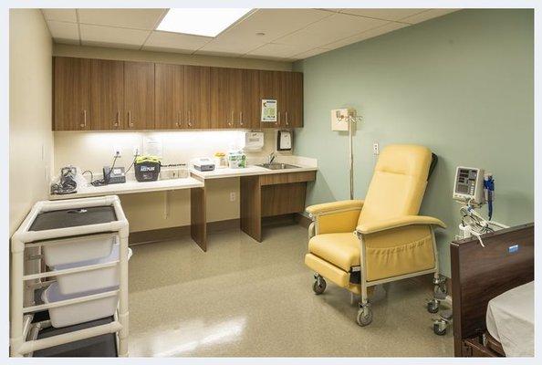 InnovAge Pennsylvania LIFE - Henry Avenue Clinical Exam Room