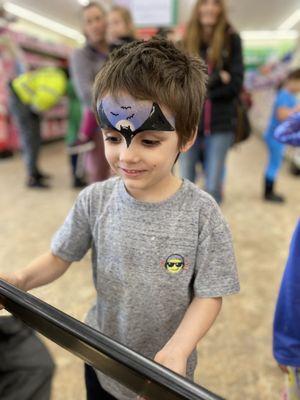 Face painting by Pipsqueak's Party Time. 
(Parent gave permission to use photo.)