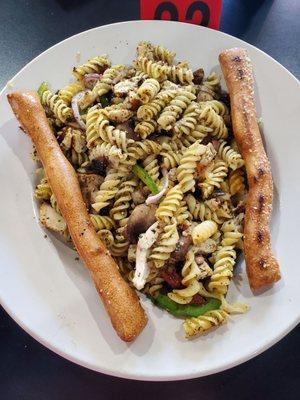 Pesto & Grilled Chicken Pasta