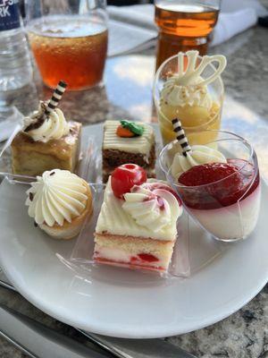 Samples from the dessert buffet.