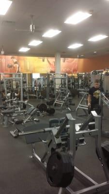 Free weight room