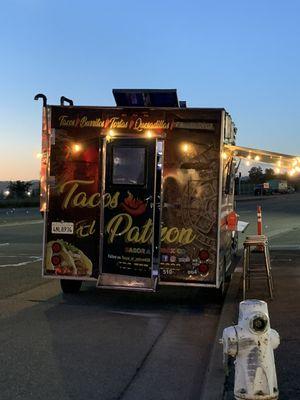 Food truck