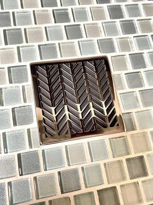 Square Shower Drain_Geometric Pattern Polished Stainless Steel