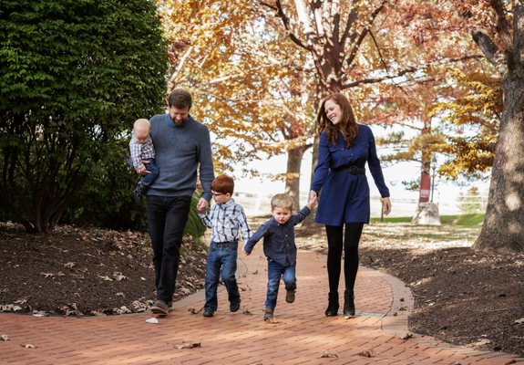 Family sessions celebrate the uniqueness of you.