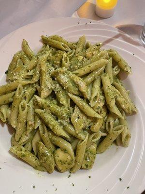 Pesto penne with chicken