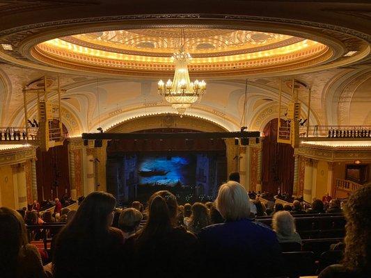 Gorgeous theatre!