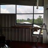 Tinting gym windows for glare