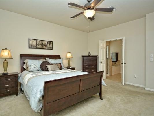 Home Staging & Styling : Windberry Court, Round Rock Texas