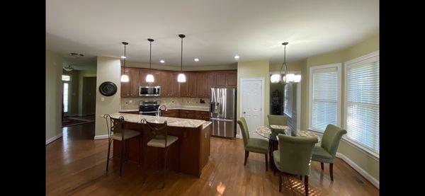 Light fixtures and recessed lights in ceiling