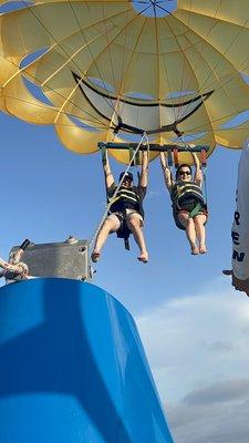 Hector Omar Ruiz & me Parasailing