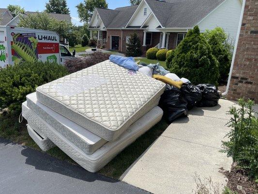 Mattresses and other junk pick up