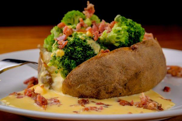 Loaded Bake Potato  Broccoli,Cheese and Bacon