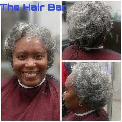 This Beauty shown here is totally natural. She recieved a relaxing shampoo, deep condition, her ends trimmed, flat iron and body curls.