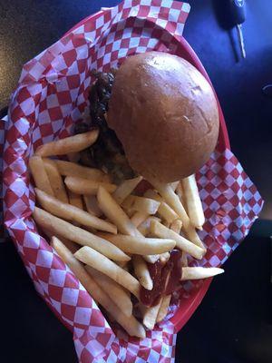 Cheeseburger and Fries