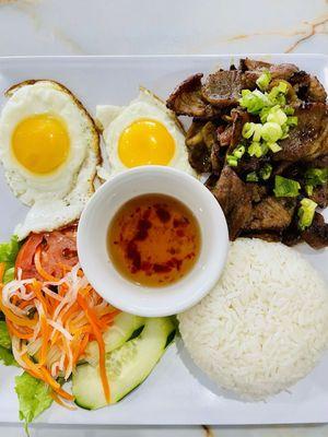 CƠM THỊT NƯỚNG TRỨNG- BBQ PORK WITH OMELETTE RICE PLATE