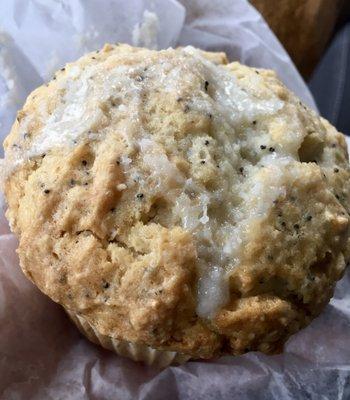 Lemon Poppyseed Muffin