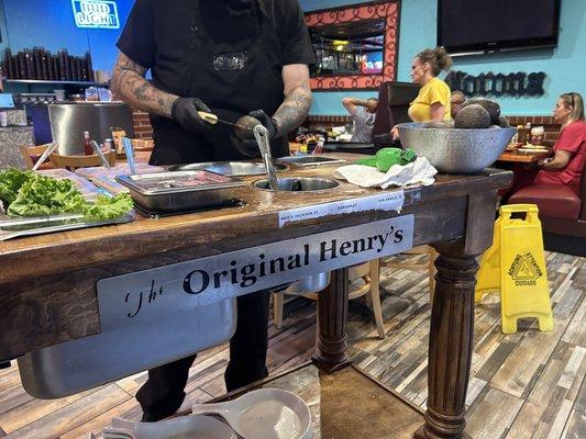 Table made guacamole