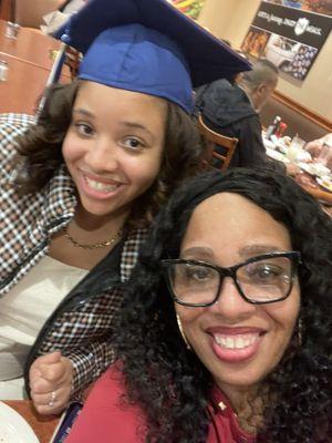 My daughter and myself! The food was gone and super delicious!