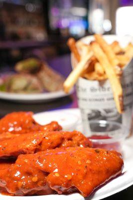 Enjoy $10 Lunch Specials Monday to Friday from 11 AM to 2 PM,  including wings and fries