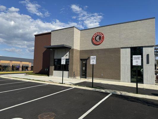 Drive-Thru (Chipotlane) and Curbside Pick-Up