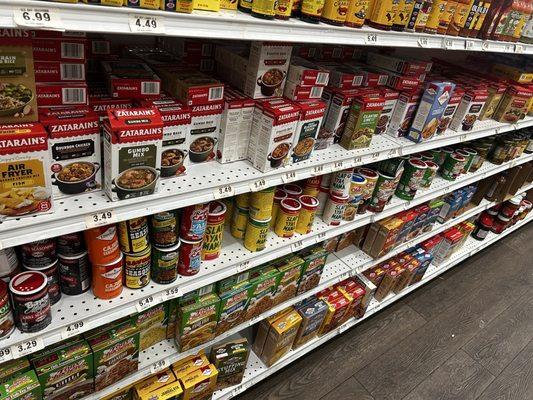 Spice aisle in grocery area