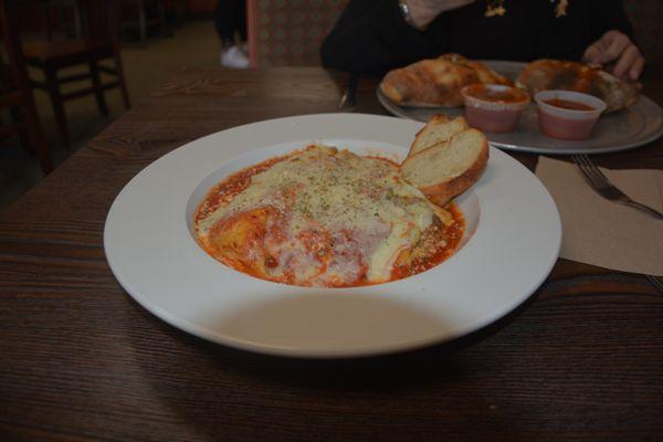 Lasagna with Bread