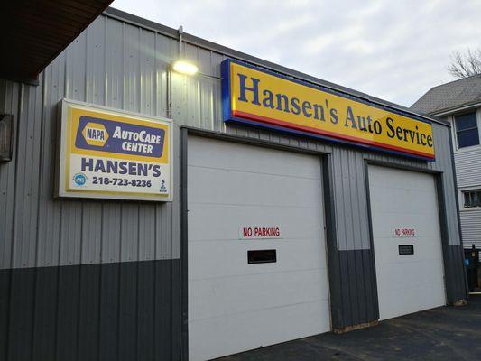 Hansen's Auto Service, 3402 Grand Ave., Duluth, MN  55807