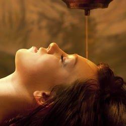 Shirodhara.. a treatment that tranquilizes the mind!