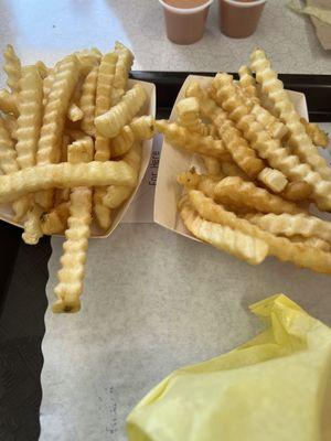 Great crinkle fries!!!