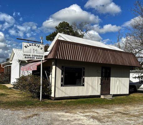 Blackie's Four Corners Barber Shop