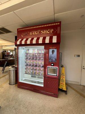 Cake vending