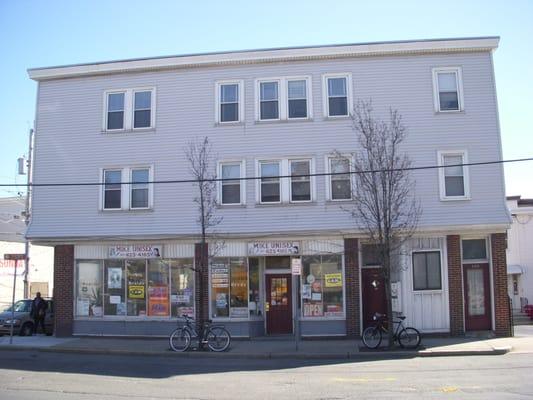 190 Washington St. Somerville 6 family with commercial space!