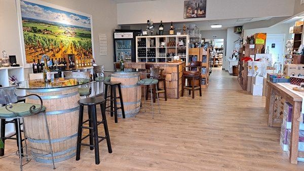 Let us host your next event in our no-fee wine tasting room.