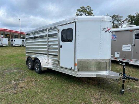 Exhibitor stock trailers with pens