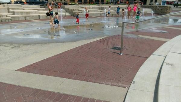 Splash pad