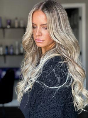 two rows of 22'' hand-tied hair extensions