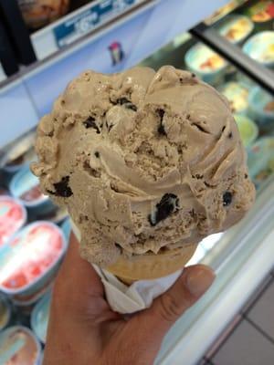 Cappucino Chunky Chocolate Frozen Yogurt