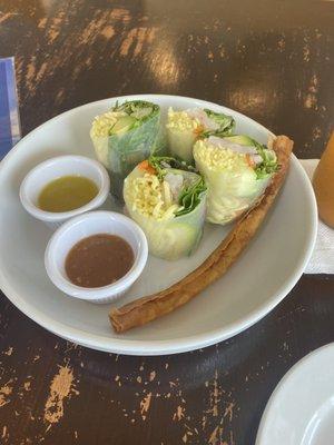 Salad rolls? Not sure of the name but good Portion.