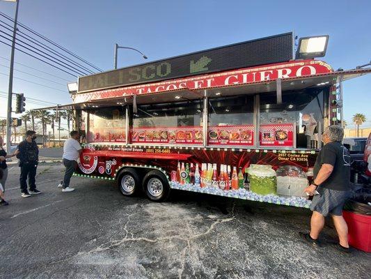 The truck and signage. So you know what it looks like.....