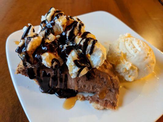 Root beer float pie