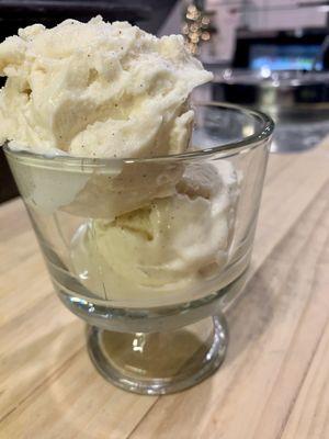 Christmas Special: Eggnog Gelato