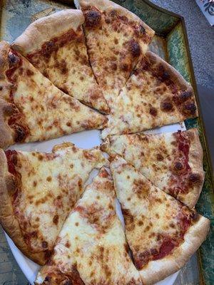 Best pizza with extra cheese!