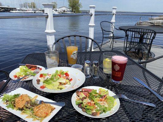 Crab patties and Greek salad with the tuna. Draft cider and a gose beer.