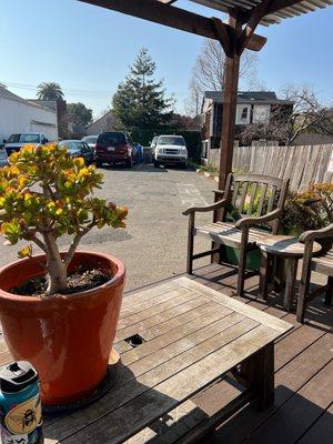 Their cute little outdoor patio seating for while you wait.